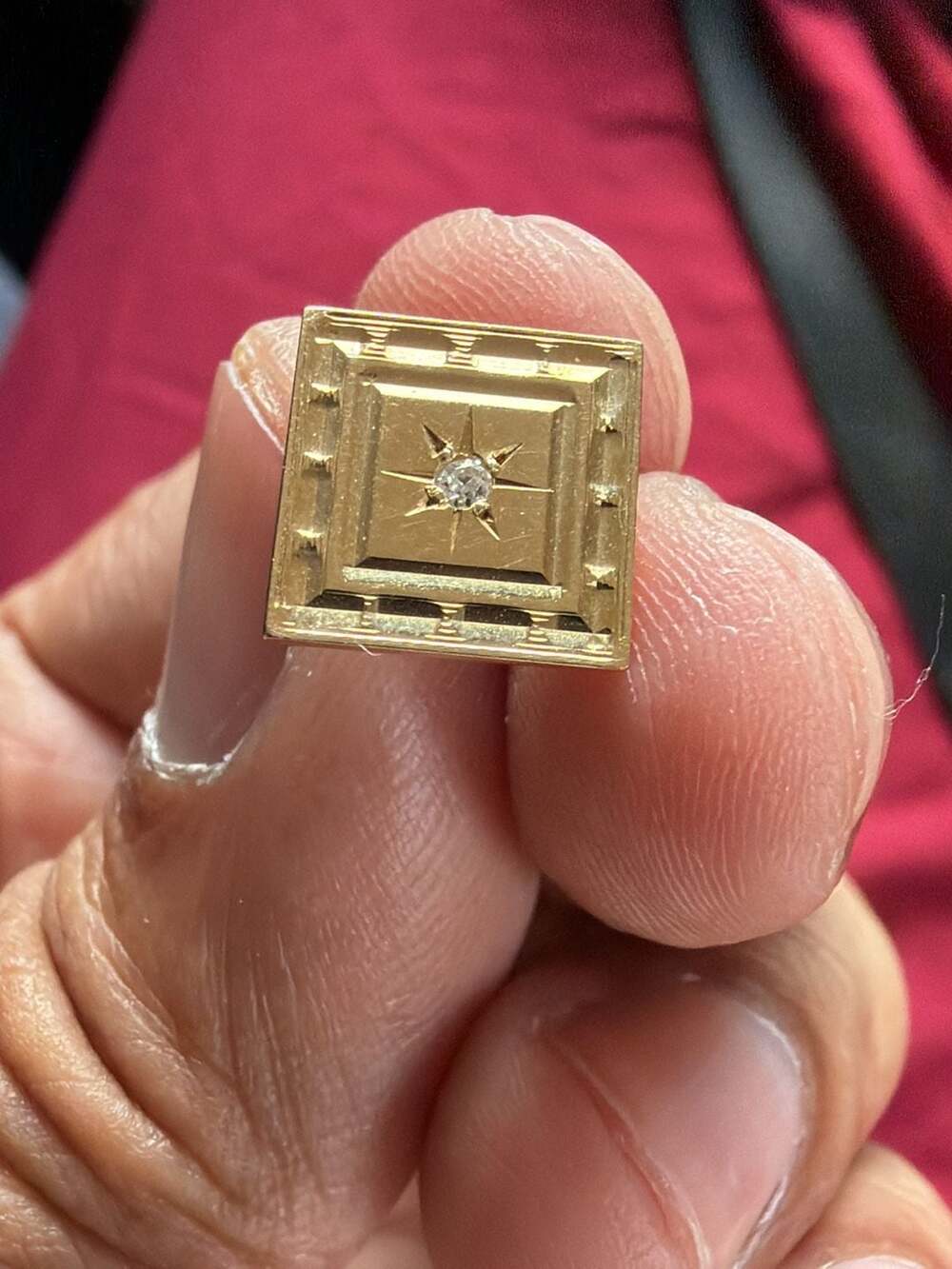 Vintage 14K Yellow Gold Diamond Starburst Square Lapel Pin / Tie Tack